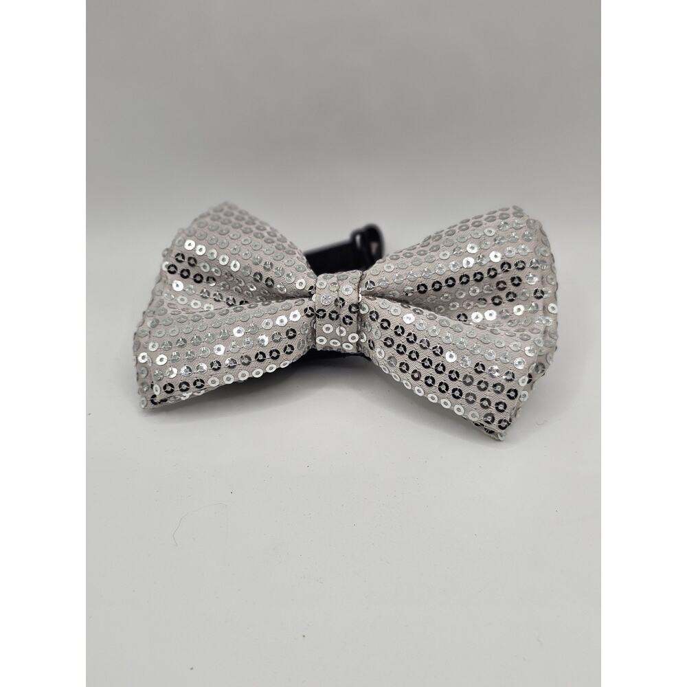 Silver Sequin Bow Tie Adjustable Elastic Strap Party Prom Wedding Disco Chaos